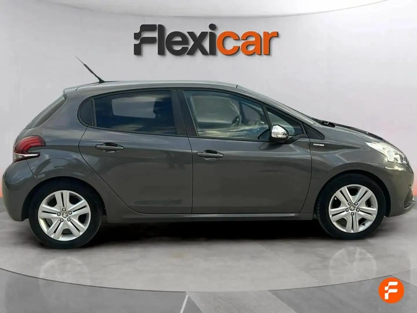 Peugeot 208 5P STYLE 1.2L PureTech 60KW (82CV) Grijs - 2