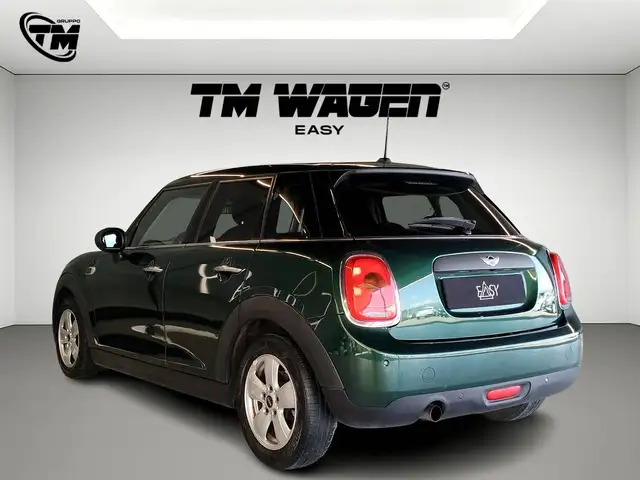 MINI Hatch view 6