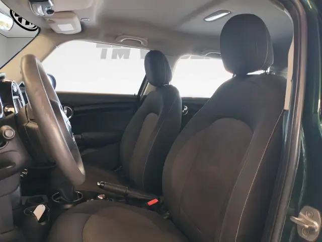 MINI Hatch view 8