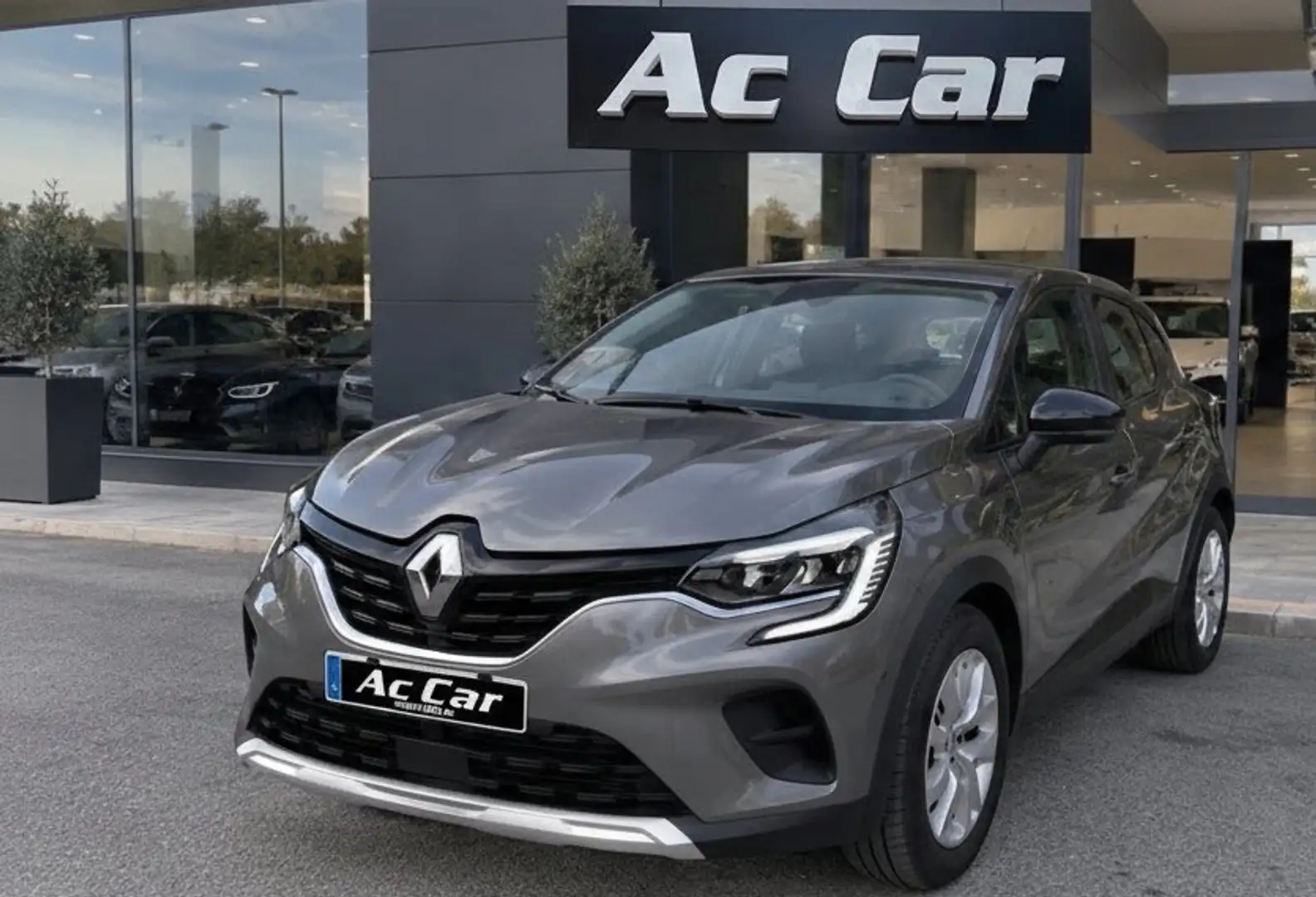 Renault Captur E-Tech Plug-in 160 Intens - 1