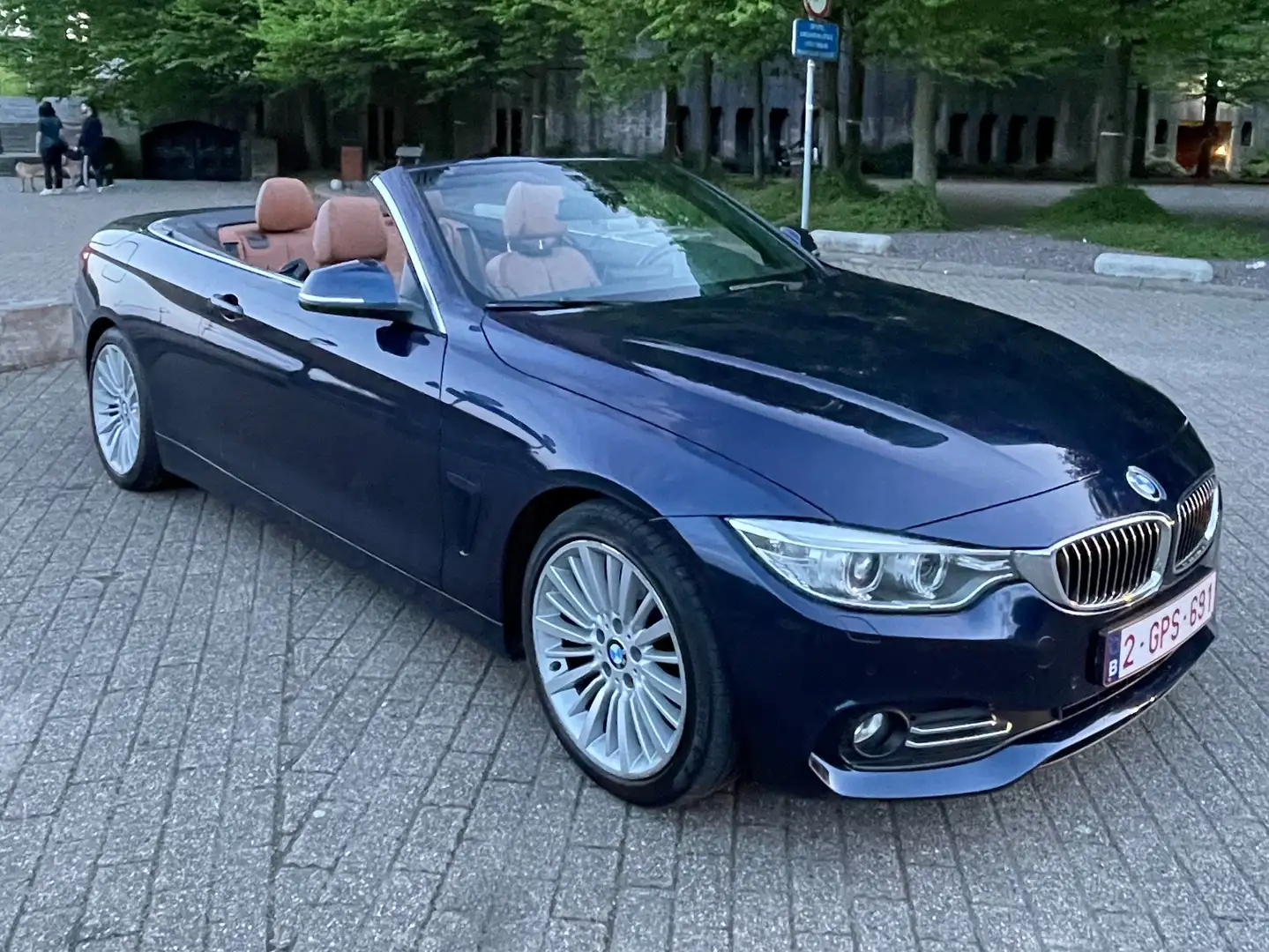 BMW 420 Cabrio 420 dAS Bleu - 1