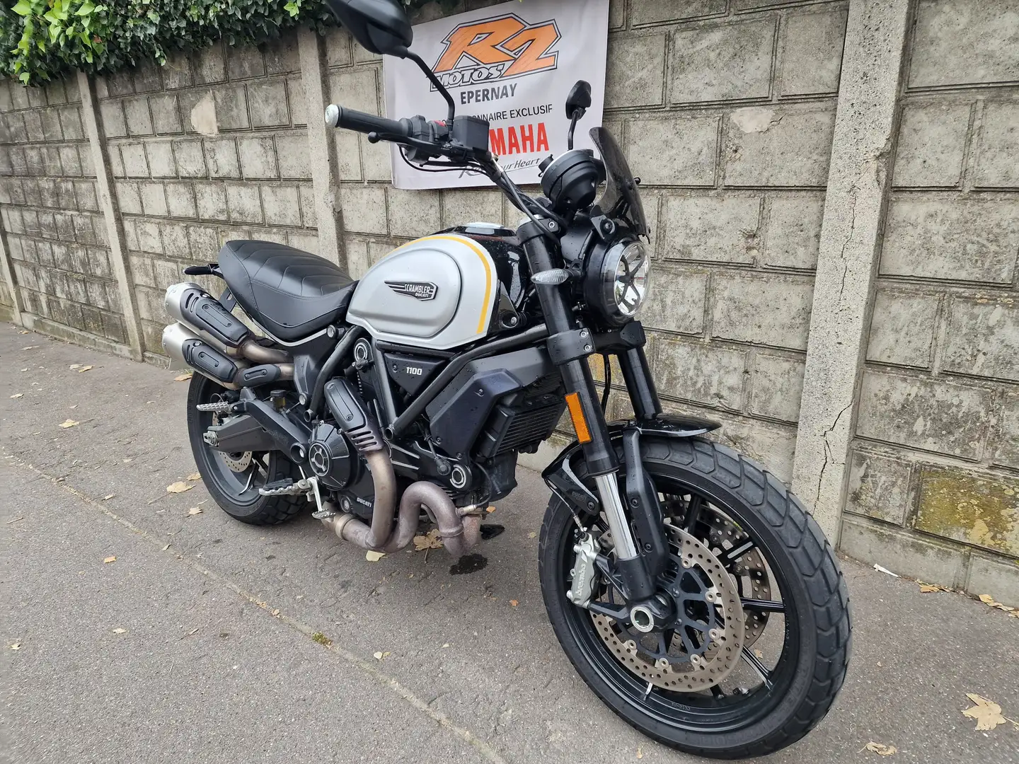 Ducati Scrambler - 2