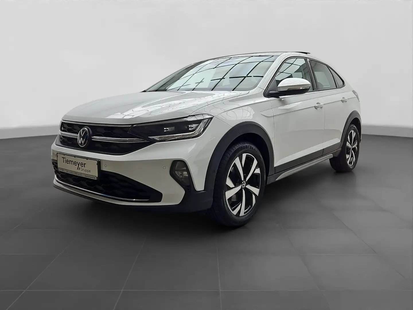 Volkswagen Taigo 1.0 TSI DSG STYLE IQ.Light RFK AHK Pano Blanco - 2