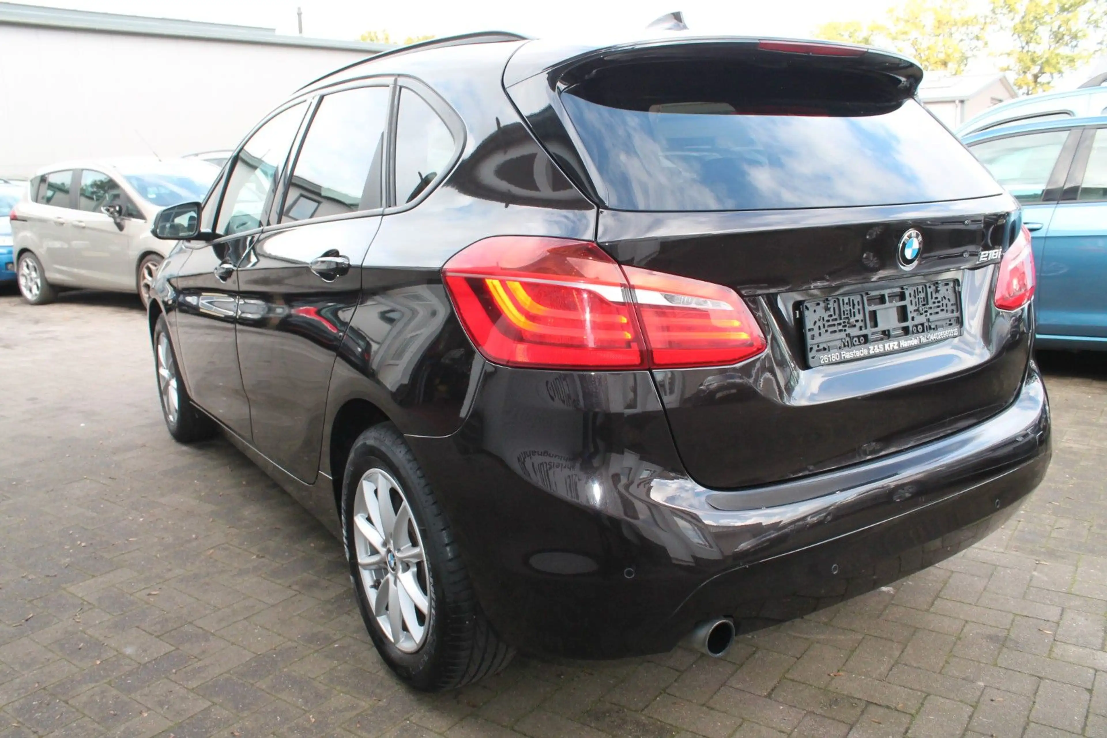 BMW 218 i Active Tourer Advantage *TÜV-NEU* — photo 7