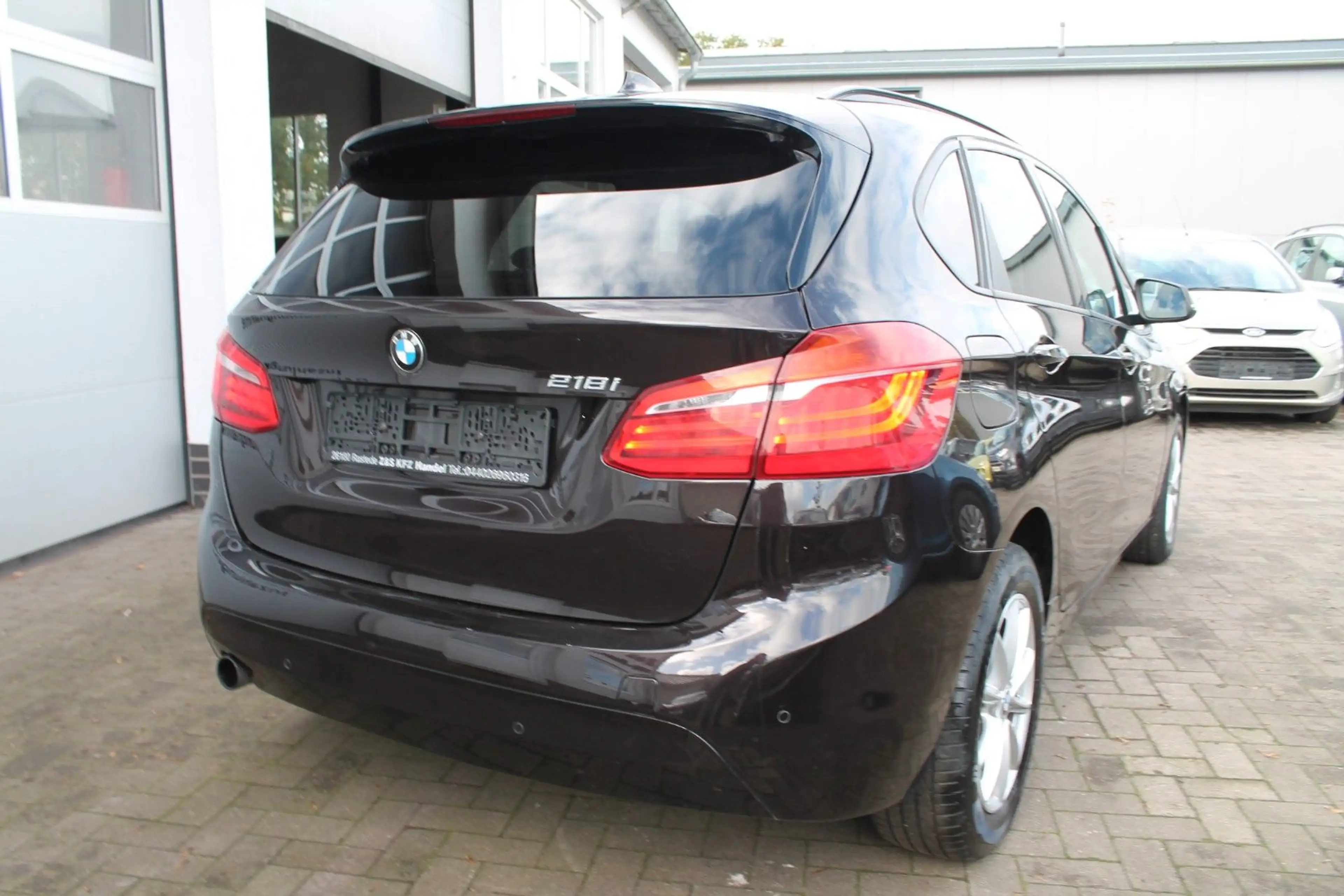 BMW 218 i Active Tourer Advantage *TÜV-NEU* — photo 6