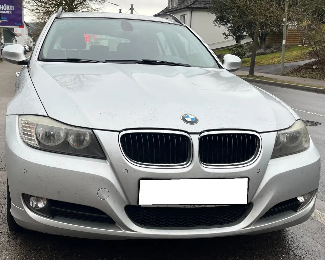BMW 318 318d DPF Touring"Motorschaden" Plateado - 1