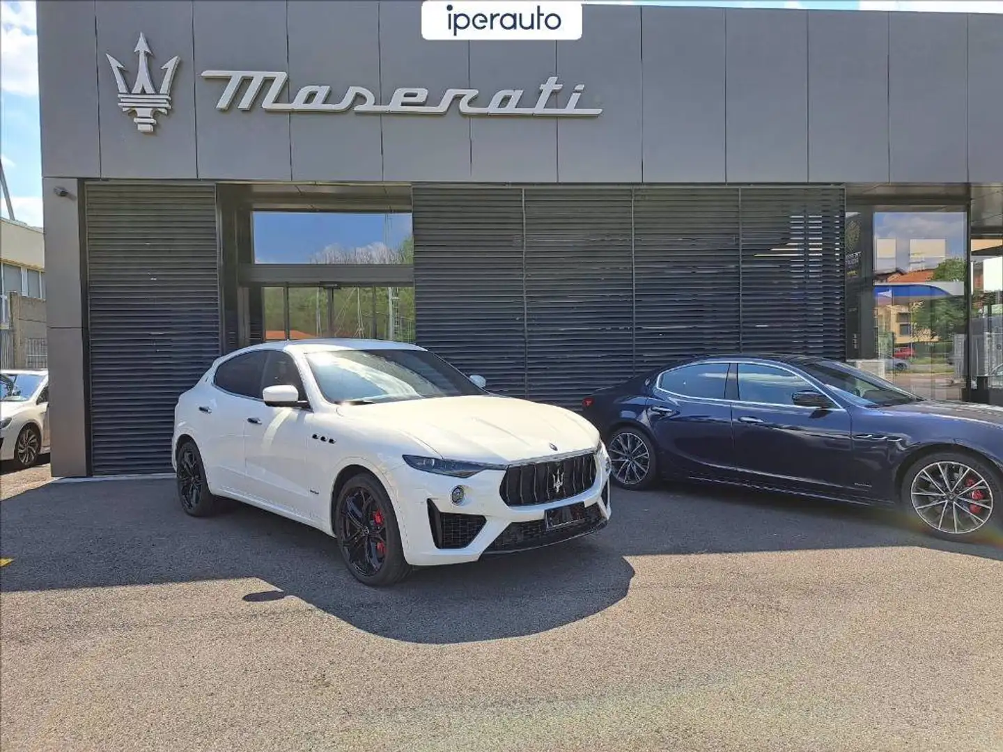 Maserati Levante 3.0 v6 gransport 250cv auto Bianco - 2