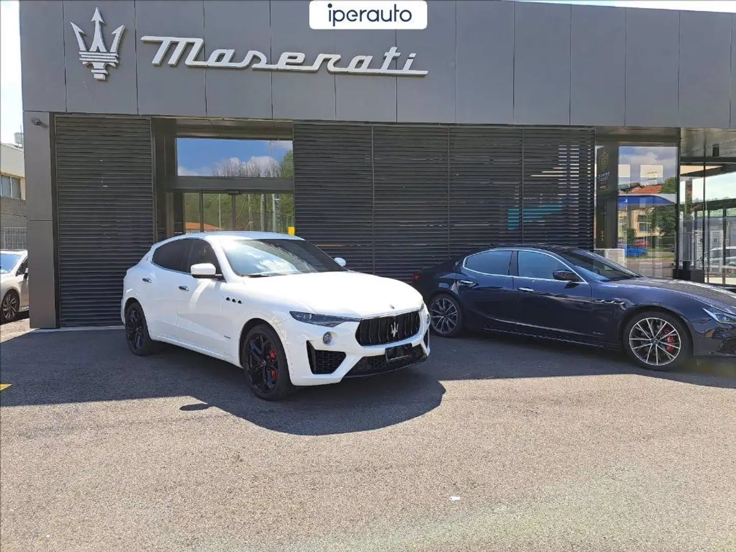 Maserati Levante 3.0 v6 gransport 250cv auto Bianco - 1