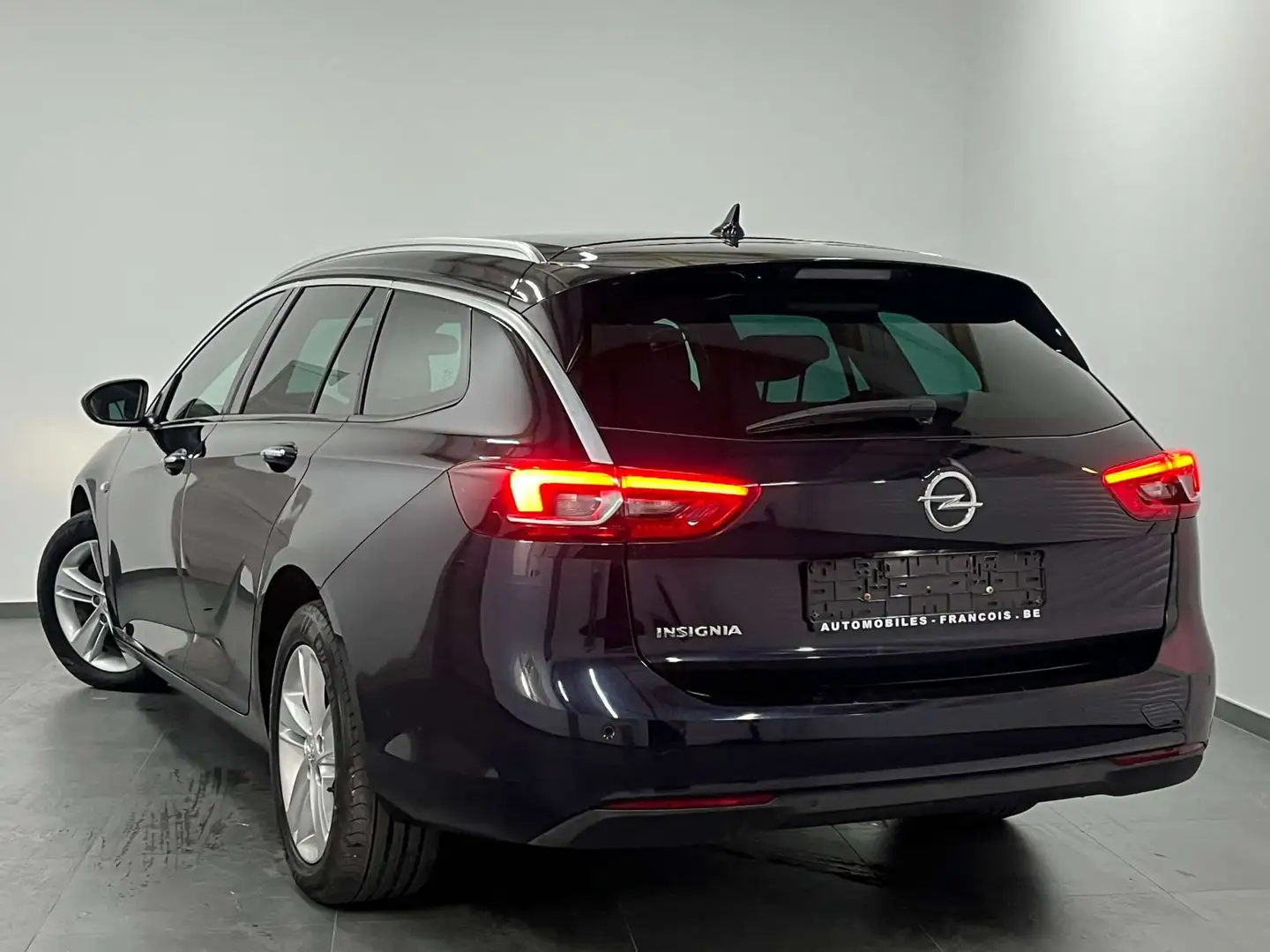 Opel Insignia 1.6 CDTI - 1erMain - CarPlay - Camera - Carnet Noir - 2