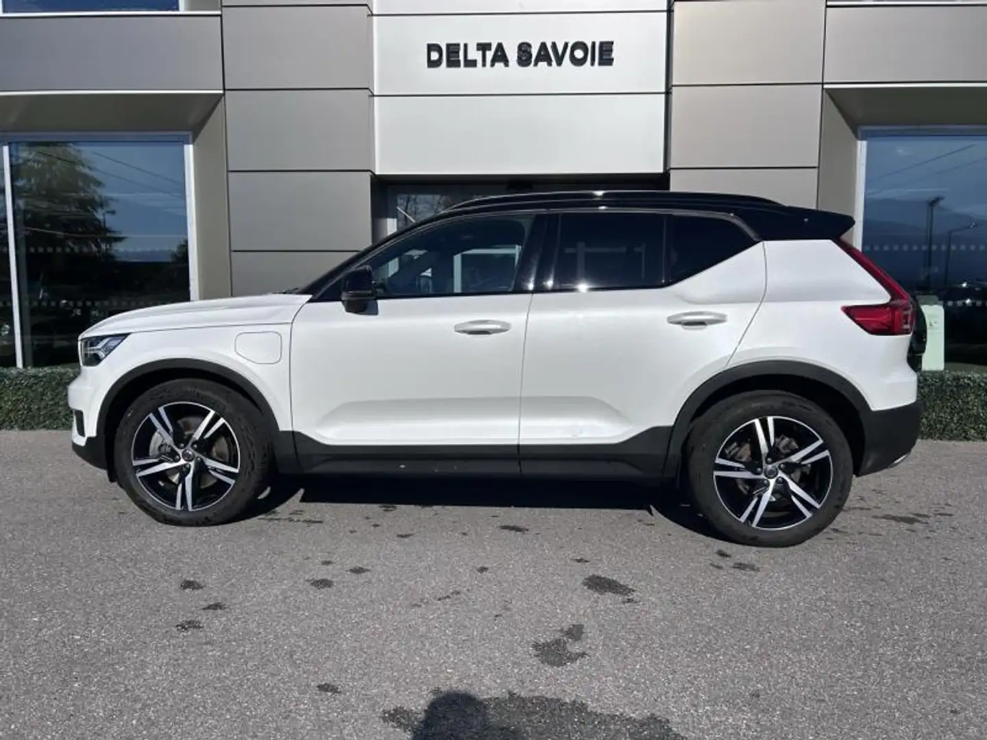Volvo XC40 T5 Recharge 180 + 82ch R-Design DCT 7 Blanco - 2