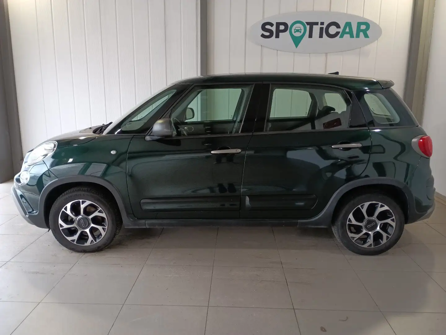 Fiat 500L 500L 1.3 Multijet 95 CV City Cross Grün - 2