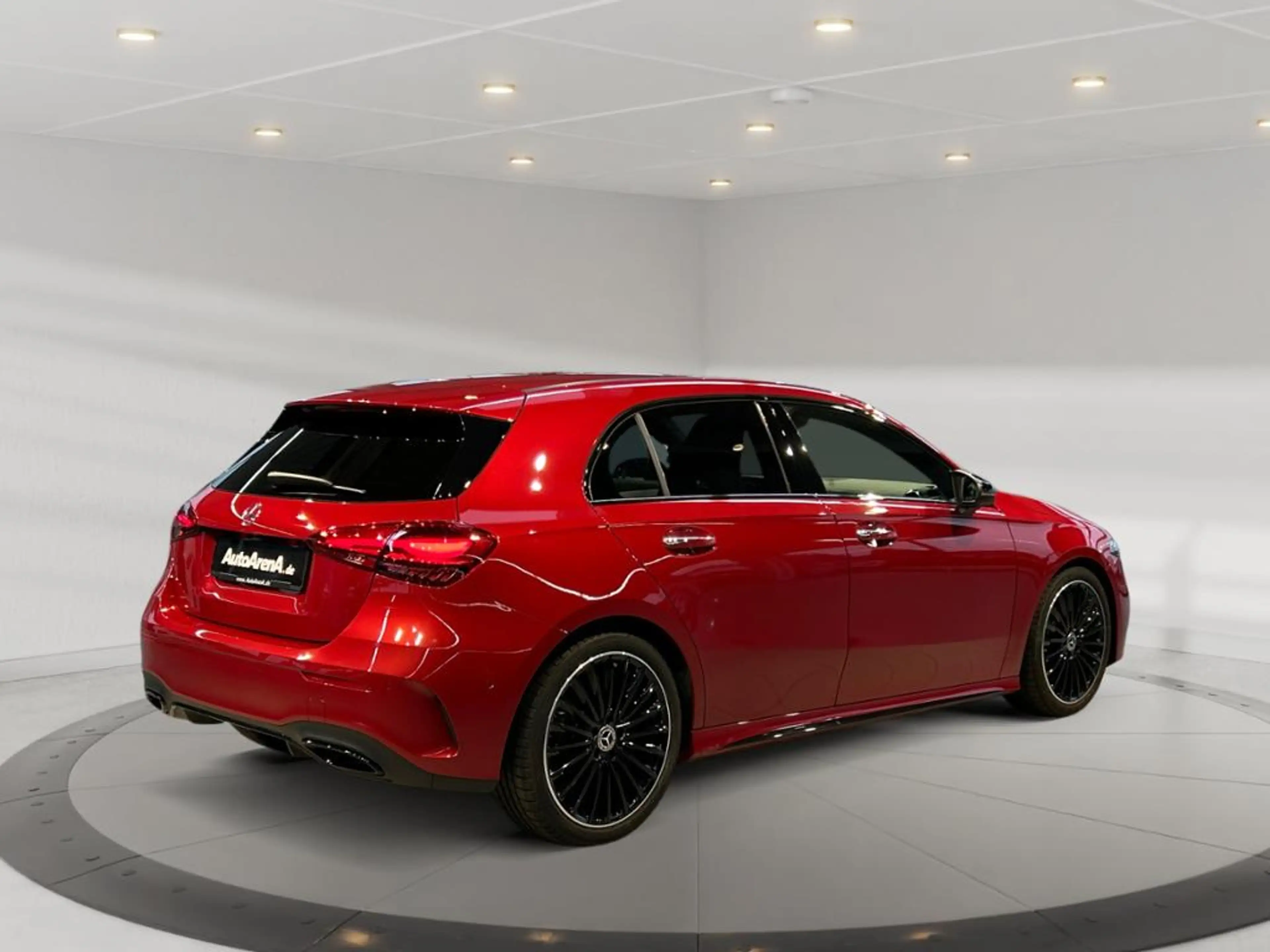 Mercedes-Benz A 200 AMG AMG+MBUX+MBeam+Night+AHK+Wide+Cam+LED — photo 4