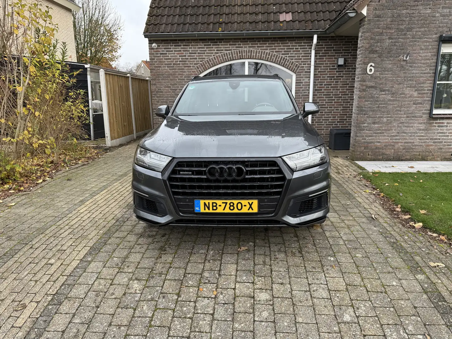 Audi Q7 Q7 3.0 TDI UITERLIJK 3 DECEMBER OPHALEN !! - 2