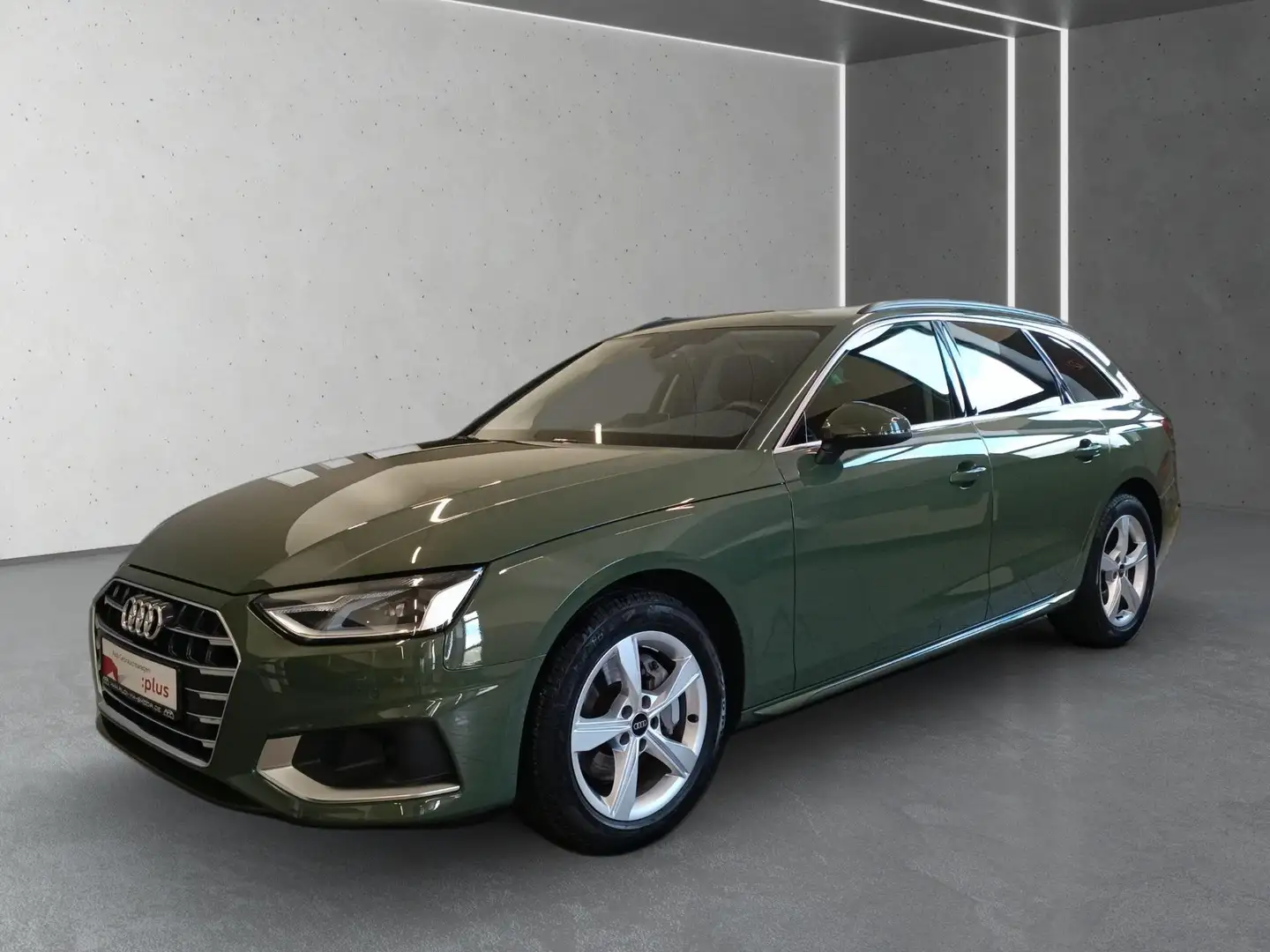 Audi A4 Avant 40 TDI Advan. S tronic AHK*ACC*Smart.Int Groen - 2