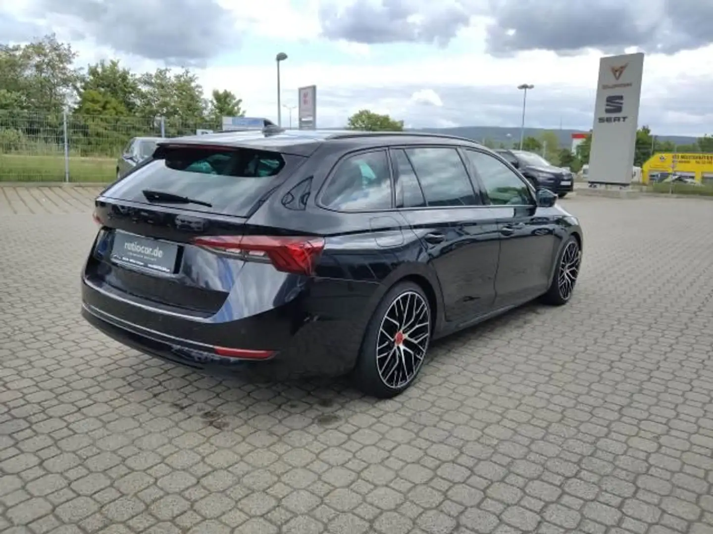 Skoda Octavia OCTAVIA COMBI AMBITION 1.5 TSI SMART-LINK SITZH. Schwarz - 2