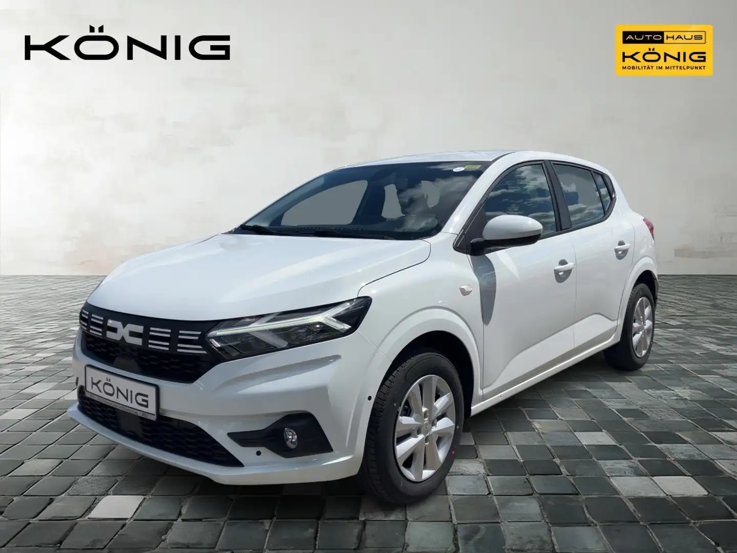 Dacia Sandero Expression TCe 100 ECO-G Wit - 1