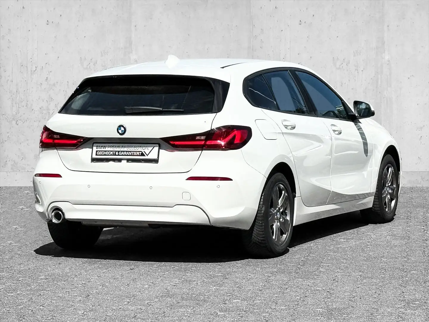 BMW 116 d Advantage LED+PDC+DAB+KLIMA+SHZ+TEMPOMAT+LM Blanc - 2