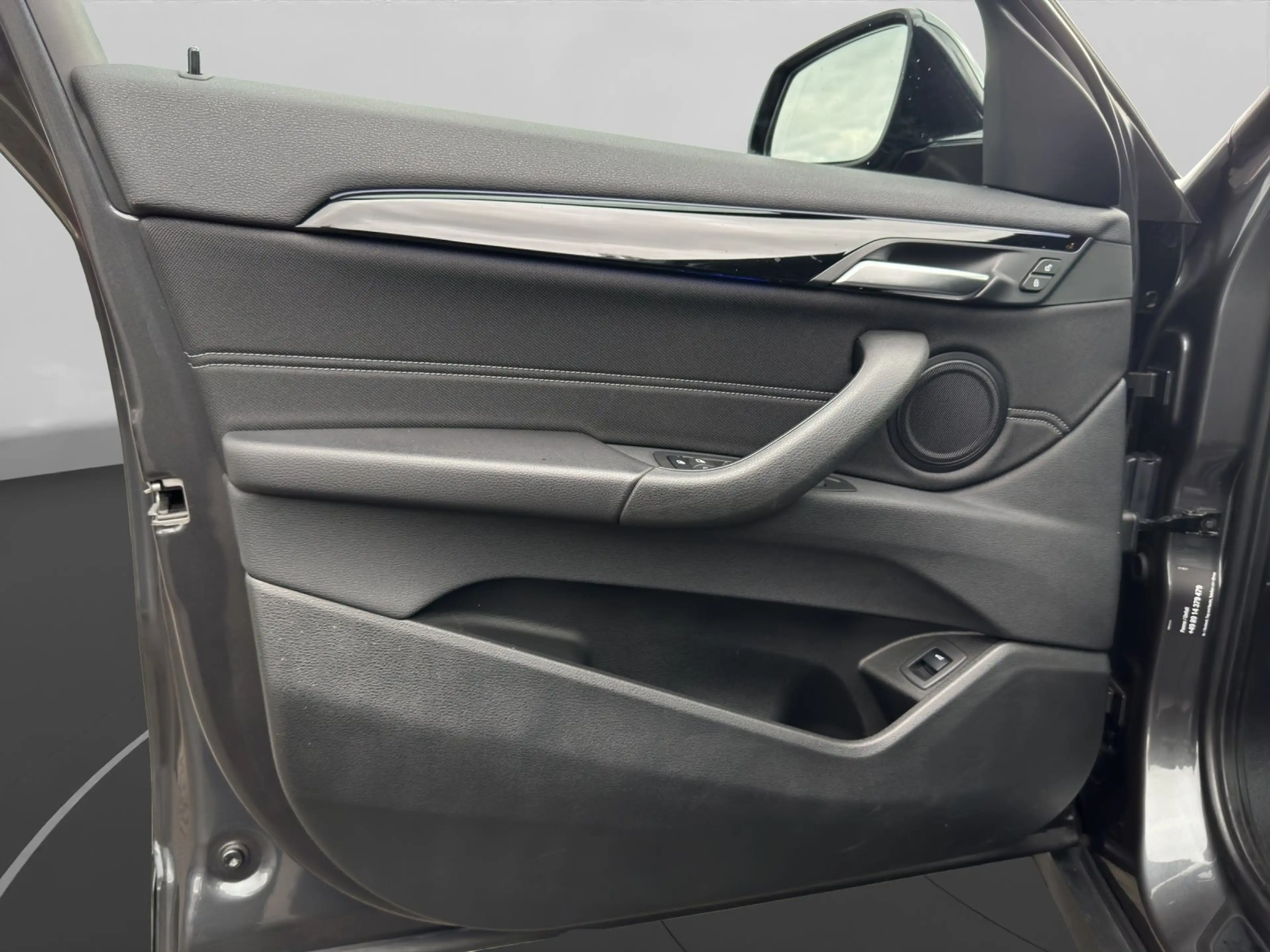 BMW X2 xDrive25d Modell Advantage AHK HiFi LED RFK Navi K — photo 12
