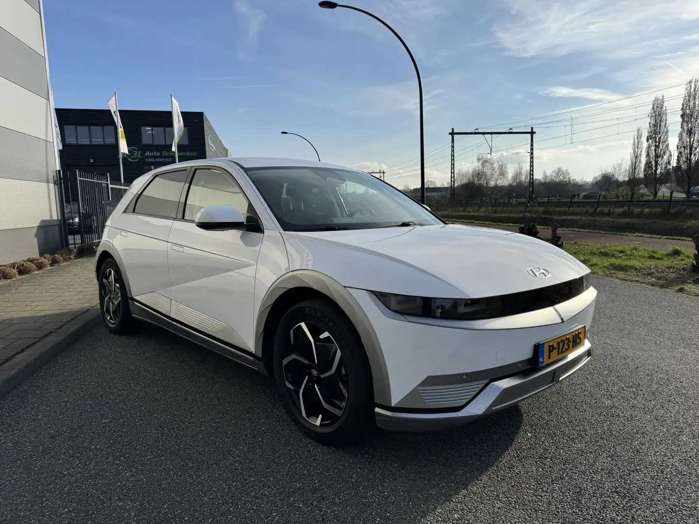 Hyundai IONIQ 5 73 kWh Connect 218pk Netto 27900 Euro | Carplay | Alb - 2