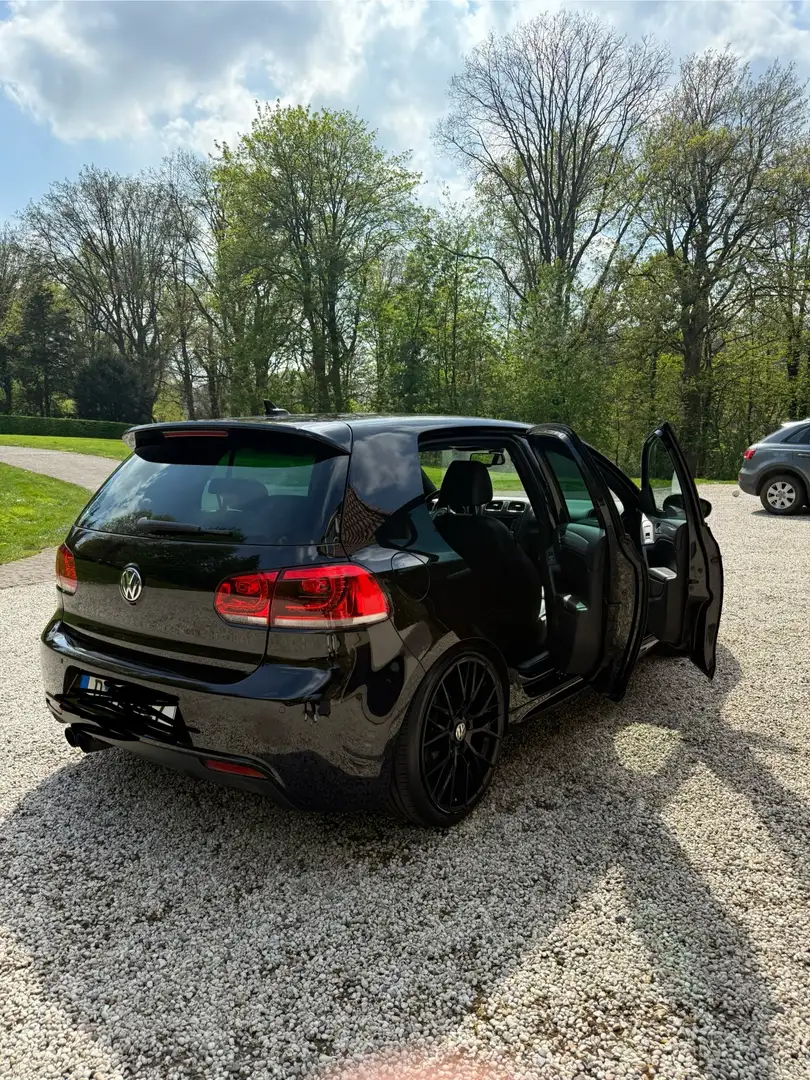 Volkswagen Golf R-Line Schwarz - 2