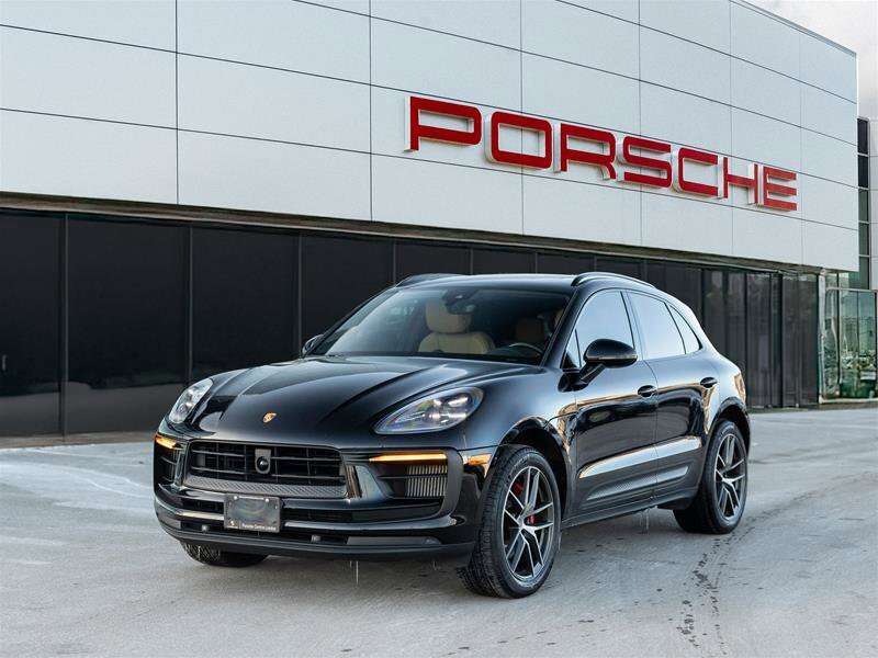 2023 Porsche Macan S Black