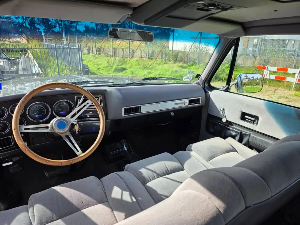 Chevrolet Suburban -, foto 8