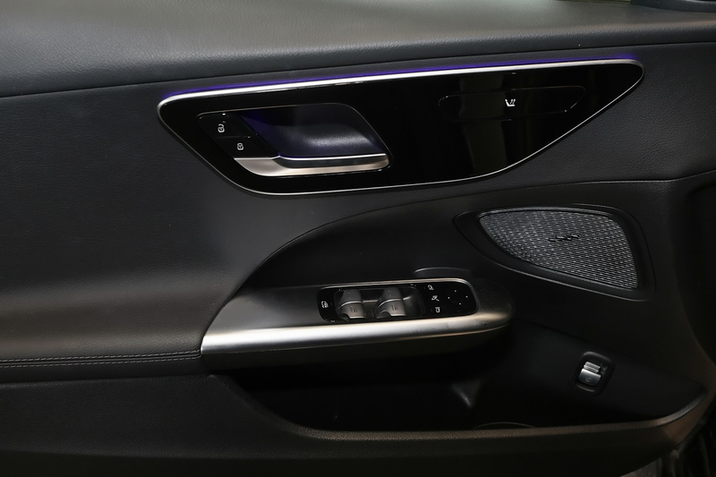 Mercedes-Benz C 200 d AHK+TOTWINKEL+4x SITZHEIZUNG+KAMERA+LED — photo 12