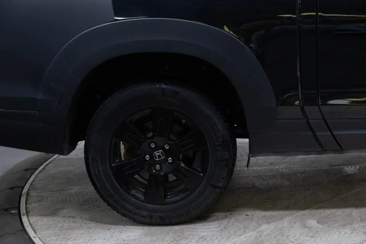 Honda Ridgeline photo Honda Ridgeline