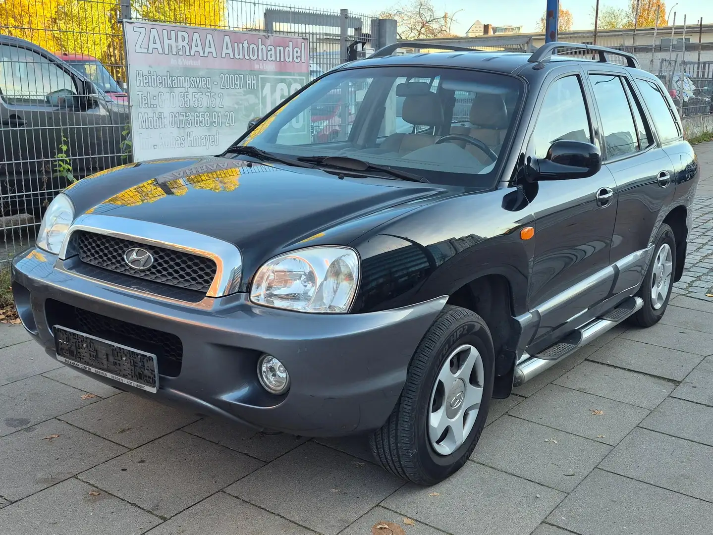 Hyundai SANTA FE 2.4 GLS Team 06 (2WD)*TÜV Bis März 2027* Schwarz - 1