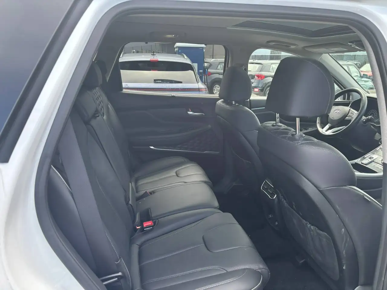 Hyundai SANTA FE снимка Hyundai SANTA FE