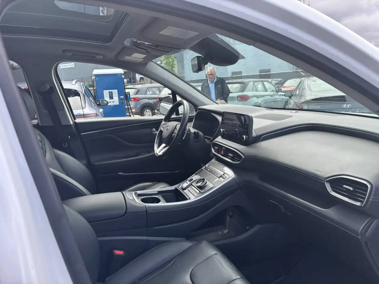 Hyundai SANTA FE снимка Hyundai SANTA FE