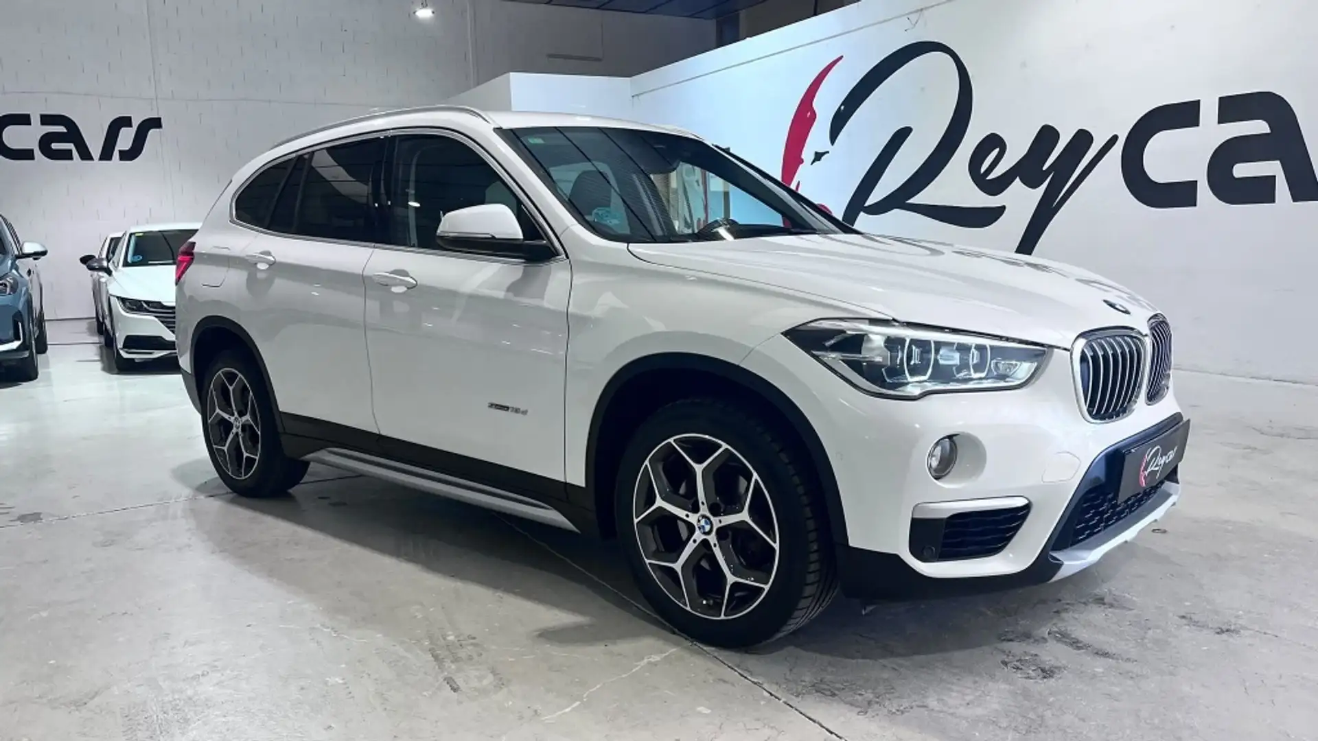 BMW X1 sDrive 18d Blanco - 1