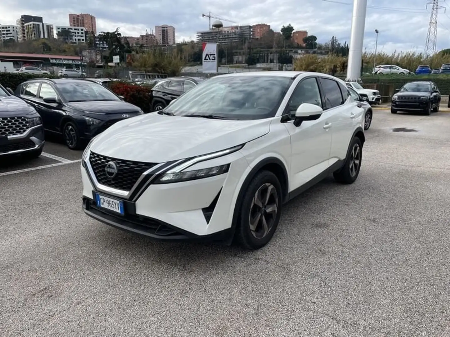 Nissan Qashqai MHEV 140 CV N-Connecta Bianco - 1