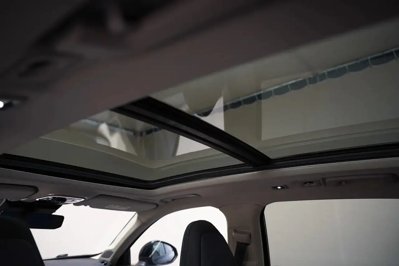 Lynk & Co 01 2022