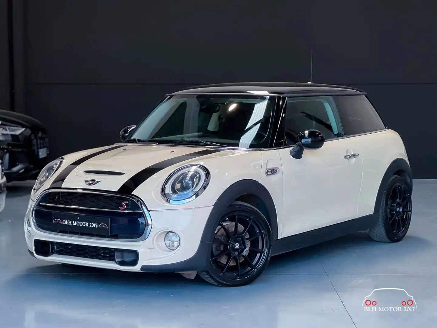 MINI Cooper S Beige - 1
