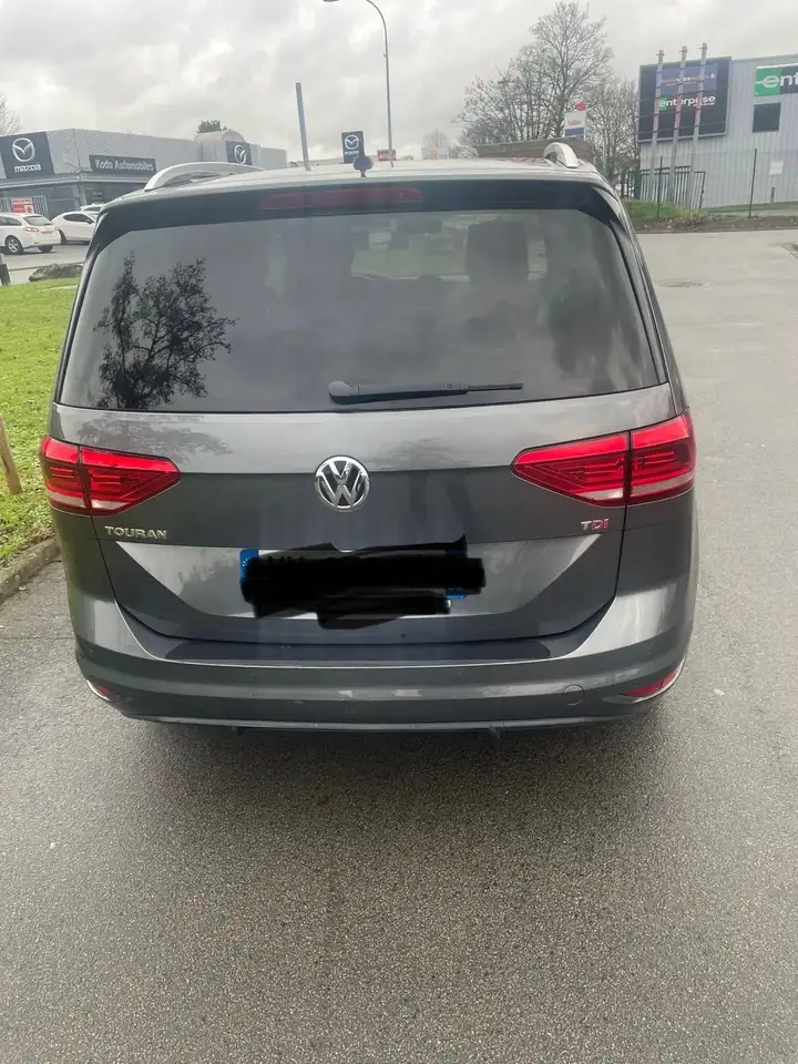 Volkswagen Touran 1.6 TDI 115 BMT DSG7 Confortline 7pl