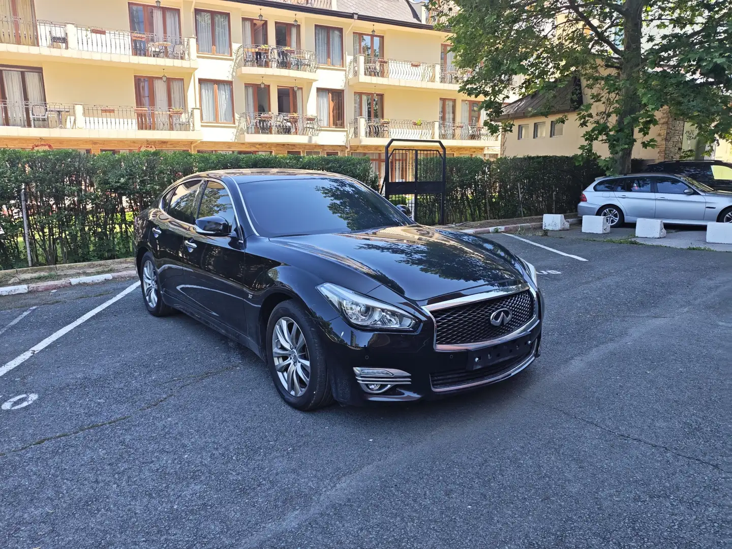 Infiniti Q70 3.7 Sport Tech - 1