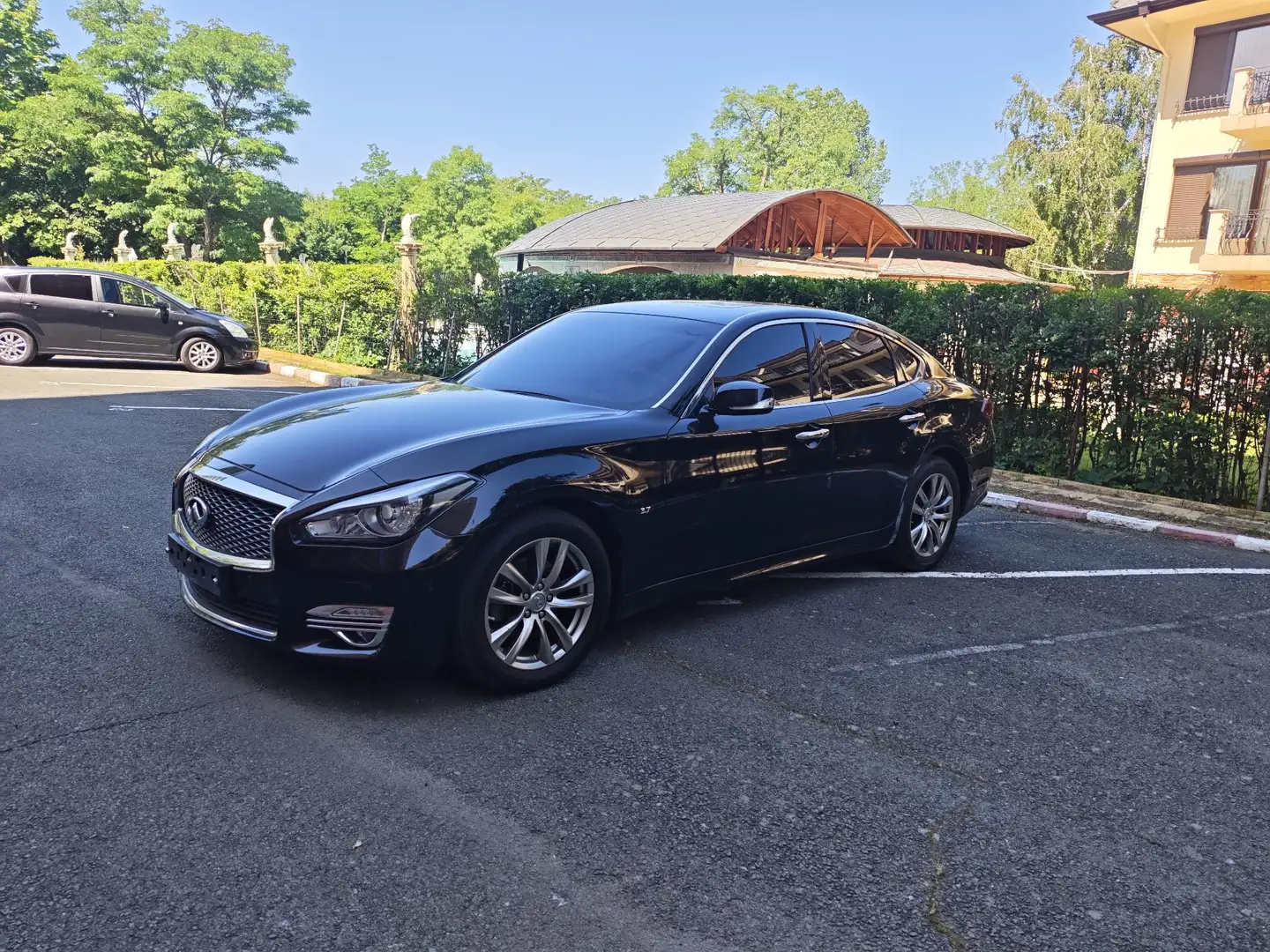 Infiniti Q70 3.7 Sport Tech - 2