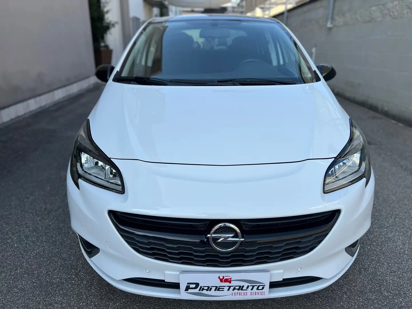 Opel Corsa 5pt 1.3 cdti Black Edition 75cv OK NEOPAT. PDC/TEL Bianco - 2