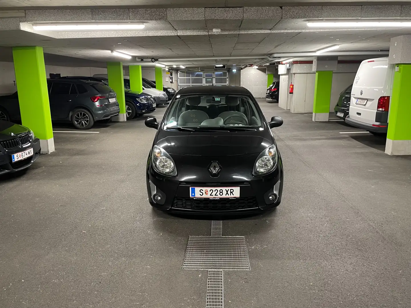 Renault Twingo Twingo 2 Eco2 1,2 16V LEV Schwarz - 2