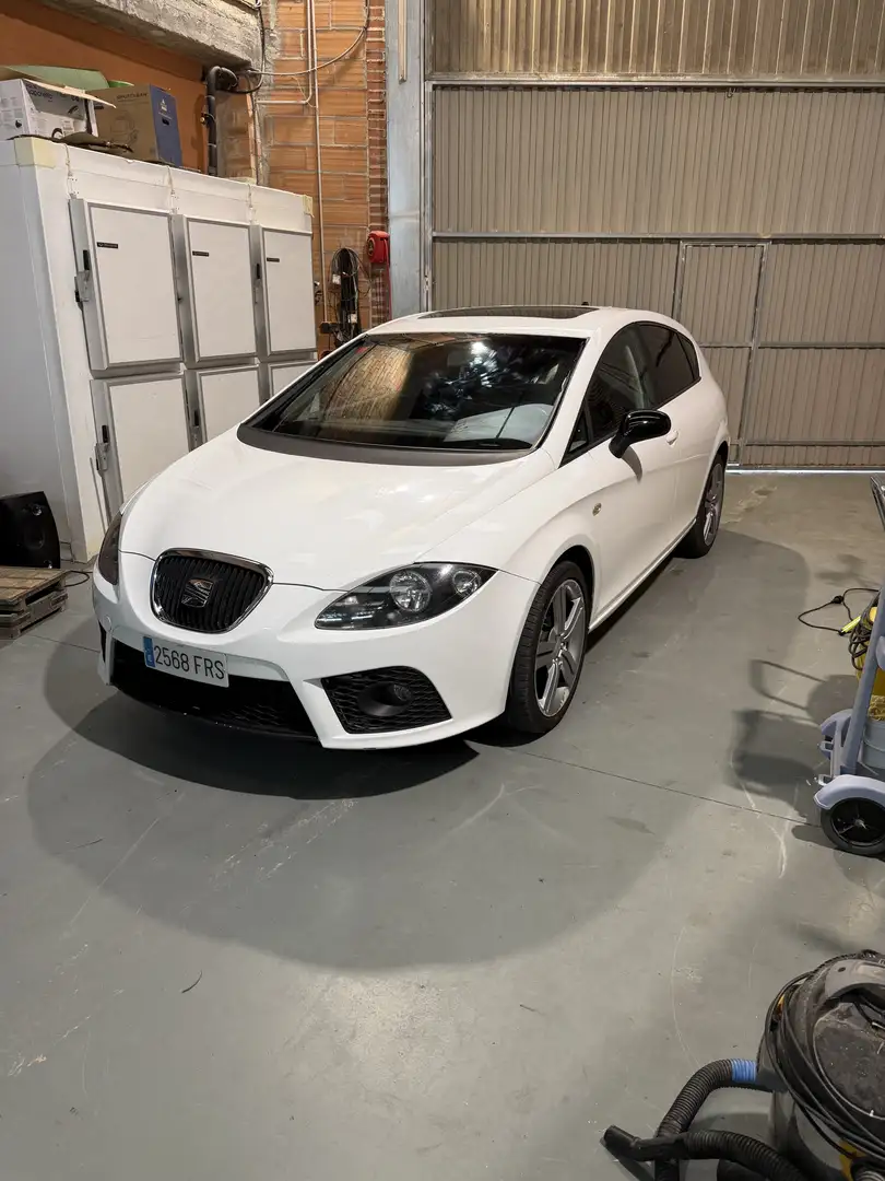 SEAT Leon León 2.0TDI FR - 1