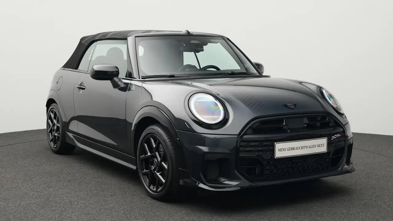 MINI Cooper S Cabrio John Cooper Works Trim 15