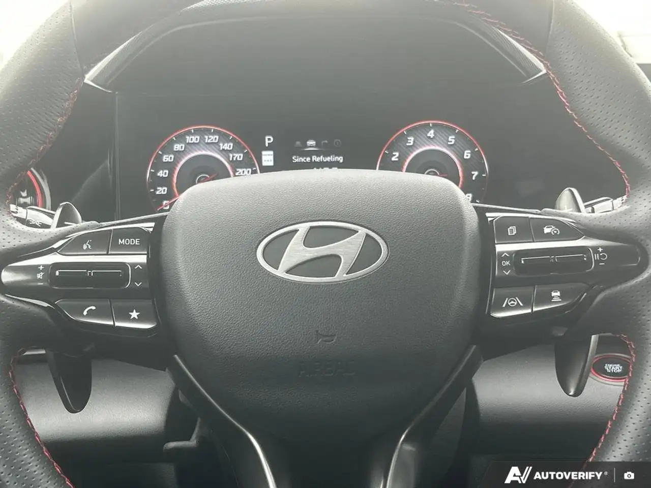Hyundai ELANTRA снимка Hyundai ELANTRA