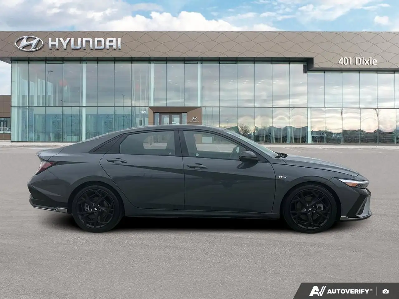 Hyundai ELANTRA снимка Hyundai ELANTRA