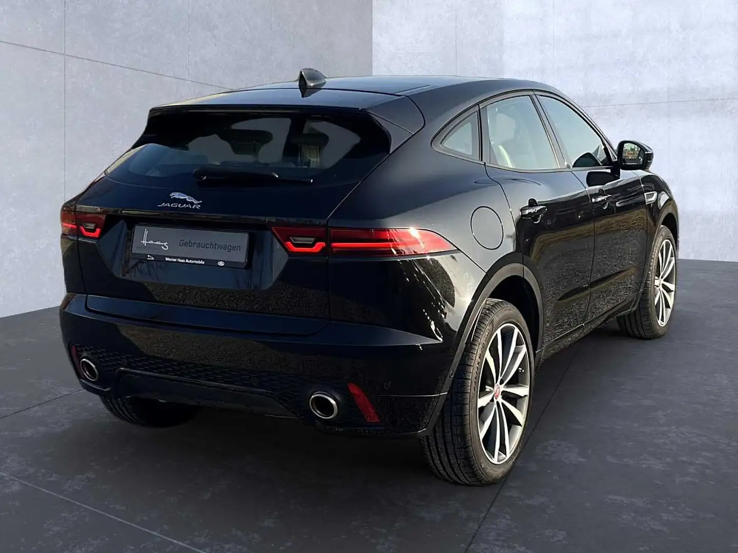 Jaguar E-Pace P250 AWD Aut. R-Dynamic HSE Noir - 2