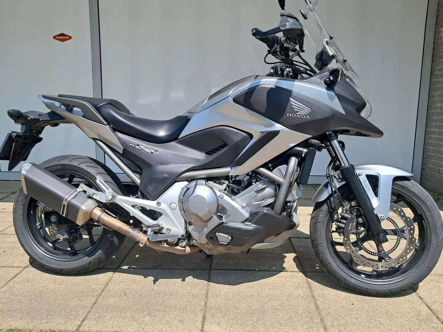 Honda NC 700 X DCT ABS Gescikt voor A2 ijbewijs Weiß - 1