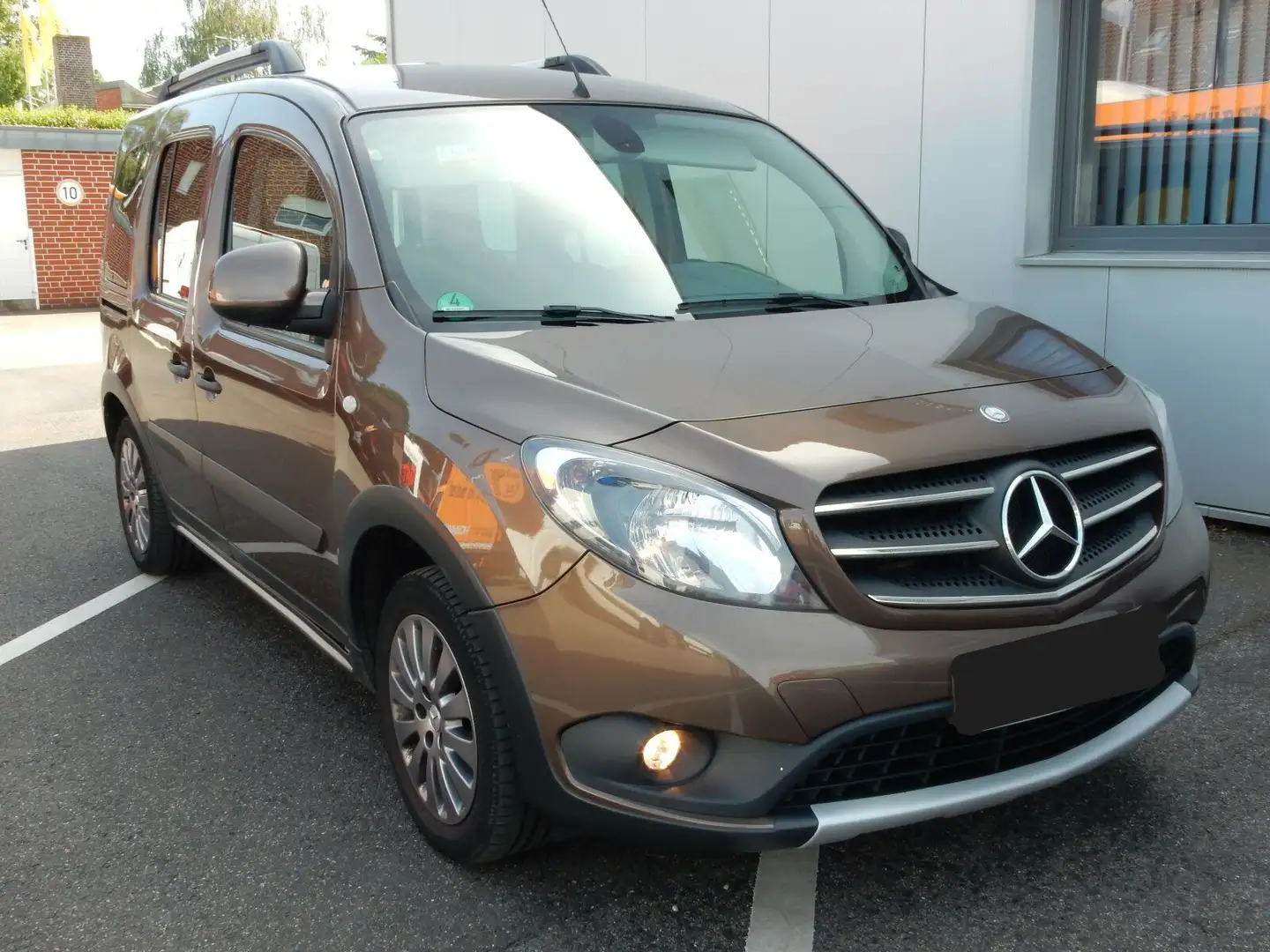 Mercedes-Benz Citan 111 CDI Tourer EDITION Baureihe 415 VS10 Marrón - 1