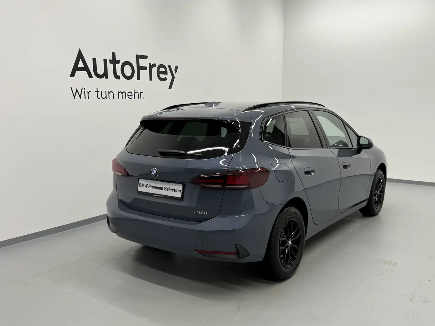 BMW 218 i Active Tourer Grau - 2