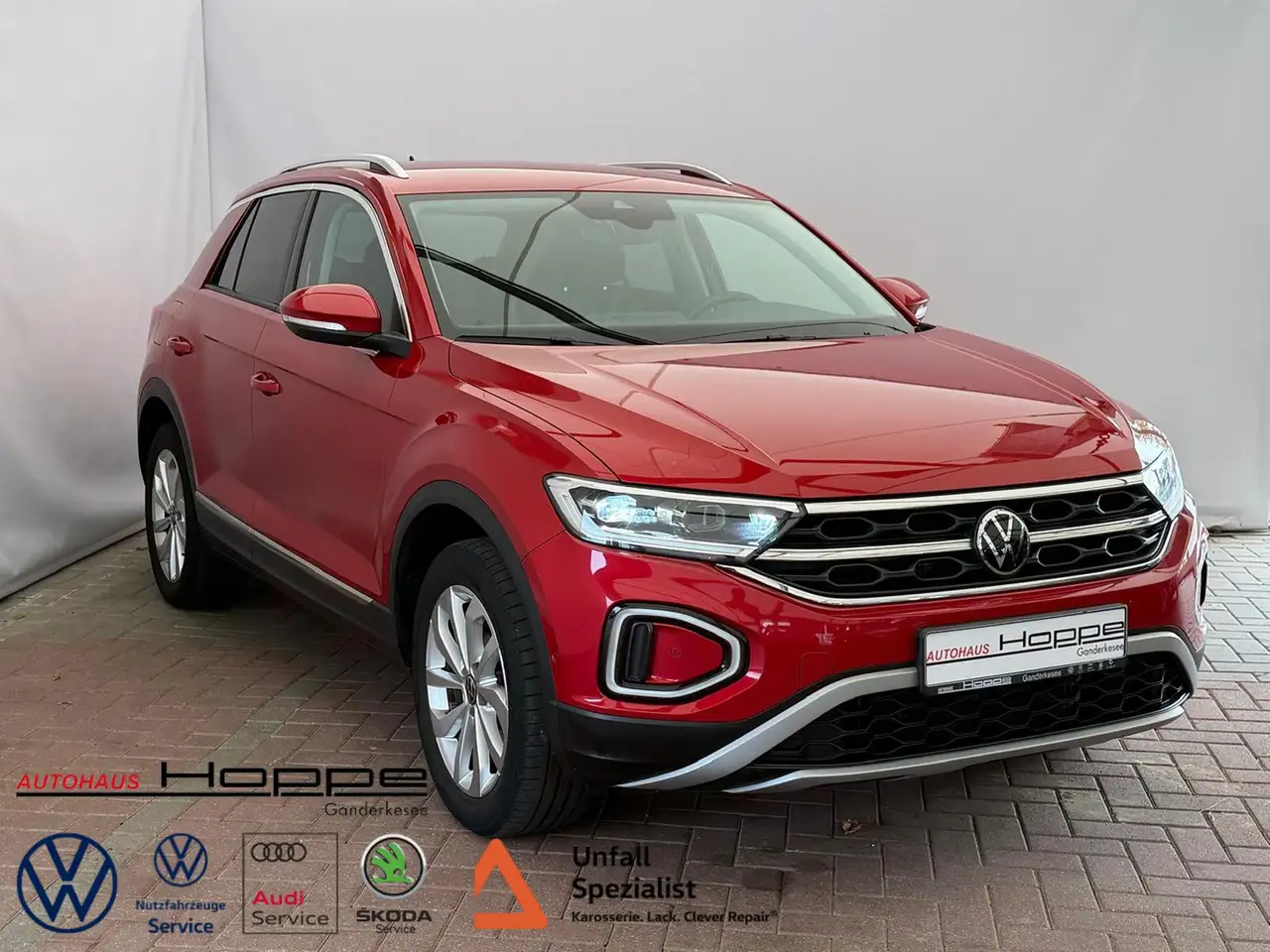 Volkswagen T-Roc, фото 1