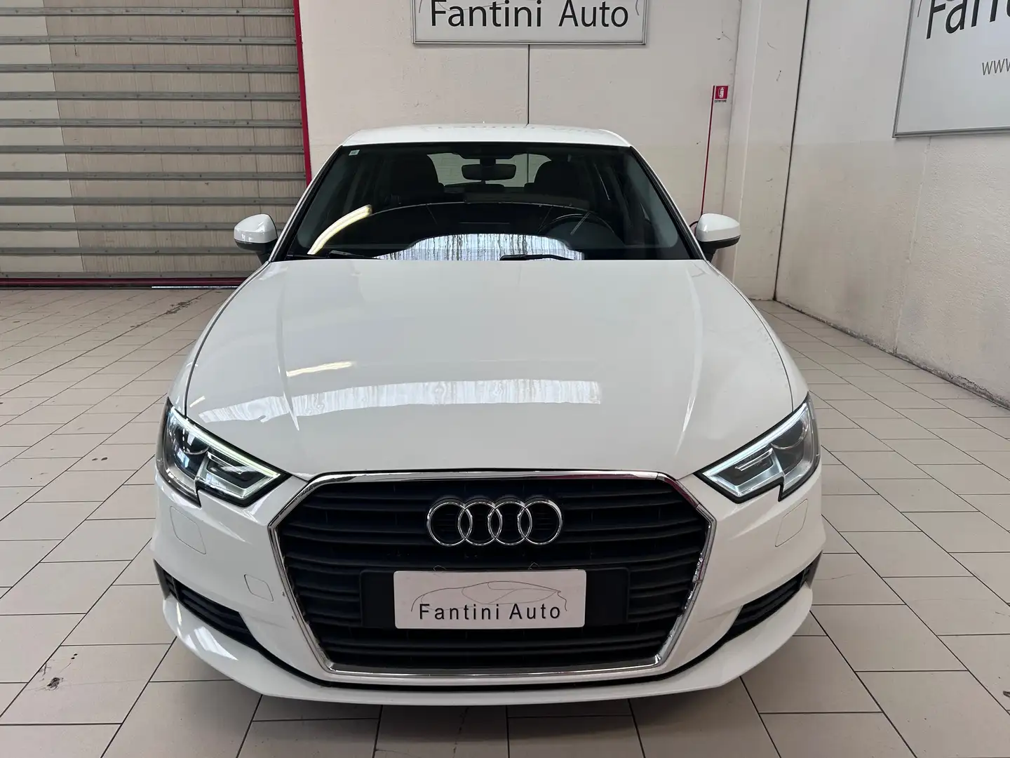 Audi A3 Sportback 30 1.6 tdi 116cv s-tronic GRANDINATA Weiß - 2